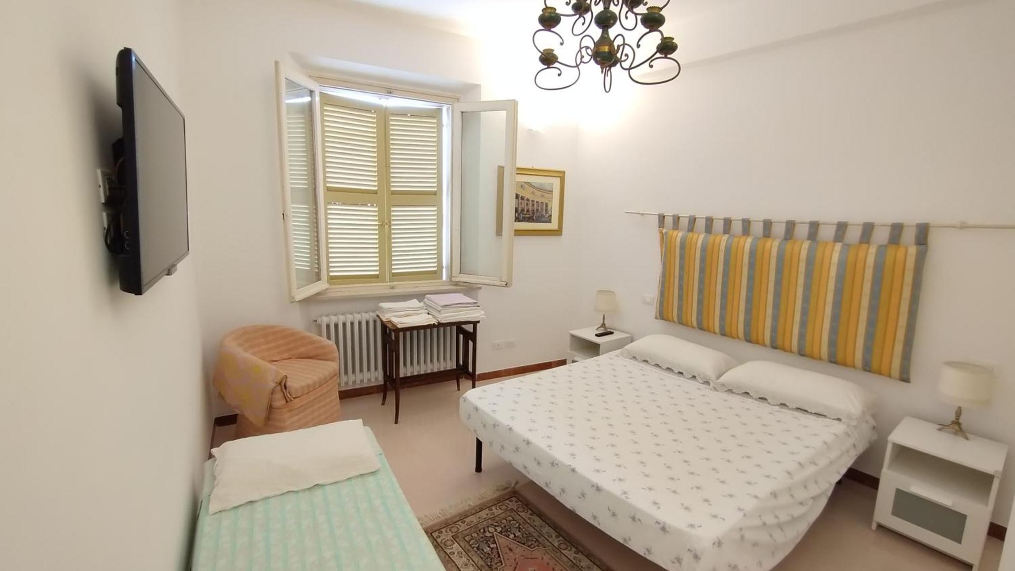 Palazzo Cavalletti - Appartamenti Nel Cuore Di Сенигалия Екстериор снимка