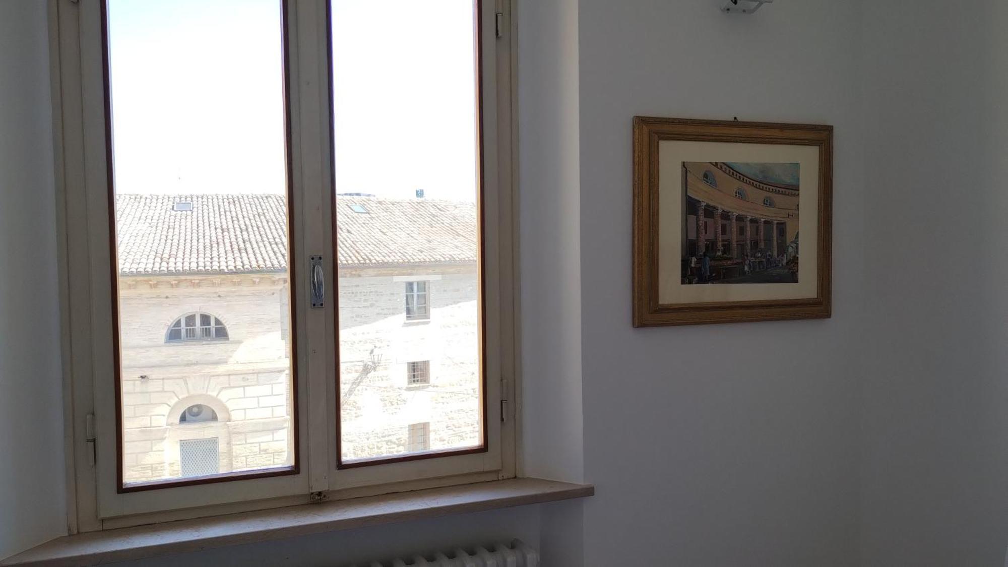 Palazzo Cavalletti - Appartamenti Nel Cuore Di Сенигалия Екстериор снимка