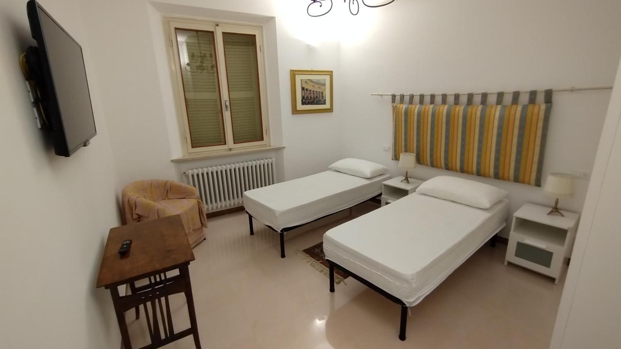 Palazzo Cavalletti - Appartamenti Nel Cuore Di Сенигалия Екстериор снимка